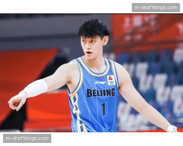 曾凡博脚踝伤势恢复良好，已参与球队部分合练