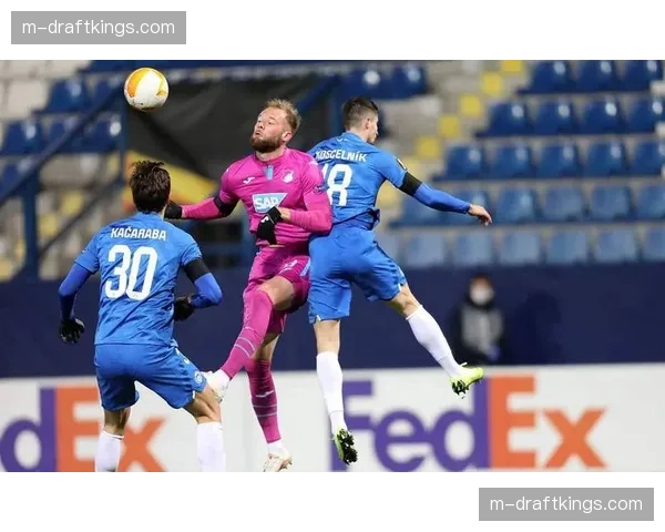 德甲实时:霍芬海姆上半场3分钟内连入两球,暂时2-0领先沃尔夫斯堡 德甲实时:霍芬海姆上半场3分钟内连入两球,暂时2-0领先沃尔夫斯堡